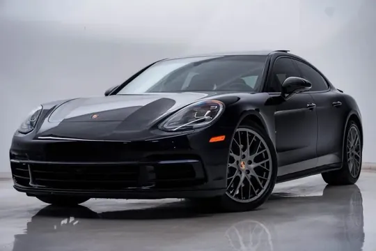 2020 Porsche Panamera 4