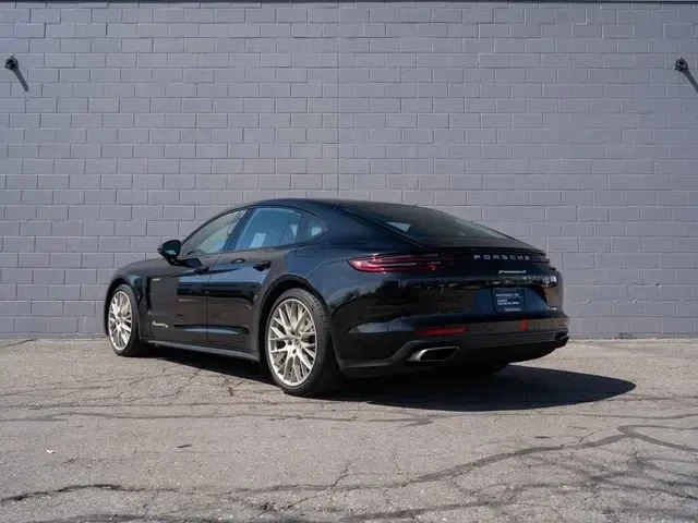 2020 Porsche 971 Panamera - Image 4 of 5