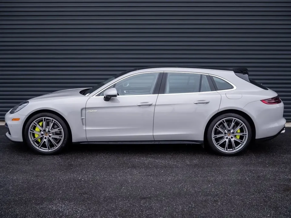 2020 Porsche 976 Panamera - Image 2 of 6