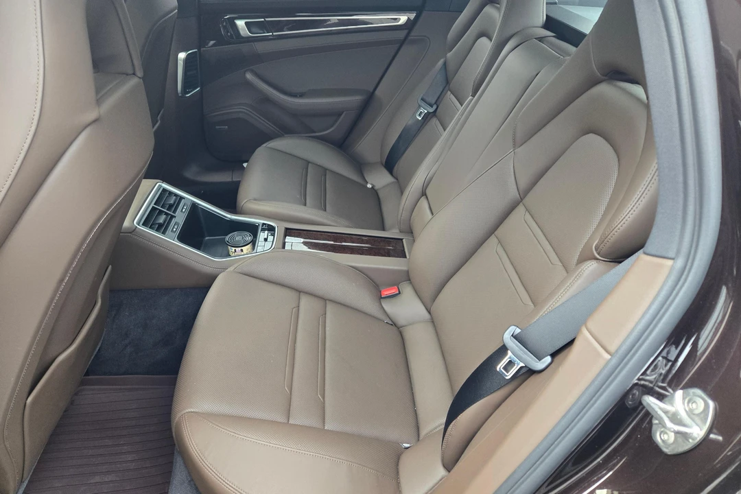 2020 Porsche 971 Panamera - Image 30 of 31
