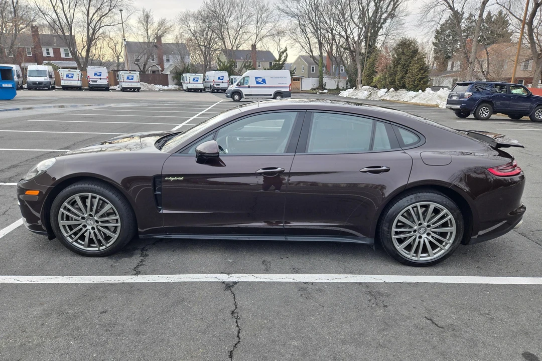 2020 Porsche 971 Panamera - Image 3 of 31