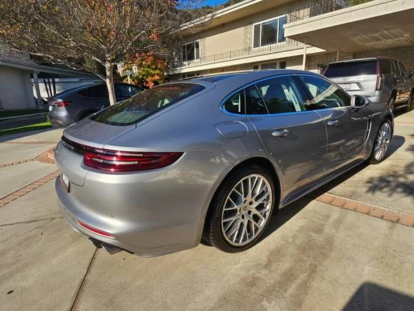 2020 Porsche 971 Panamera - Image 11 of 12