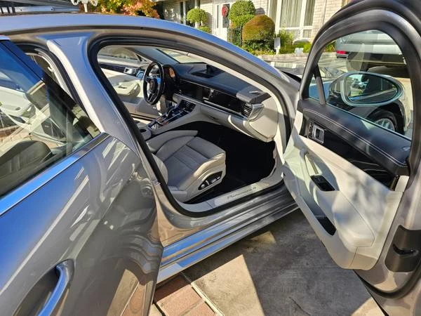 2020 Porsche 971 Panamera - Image 8 of 12