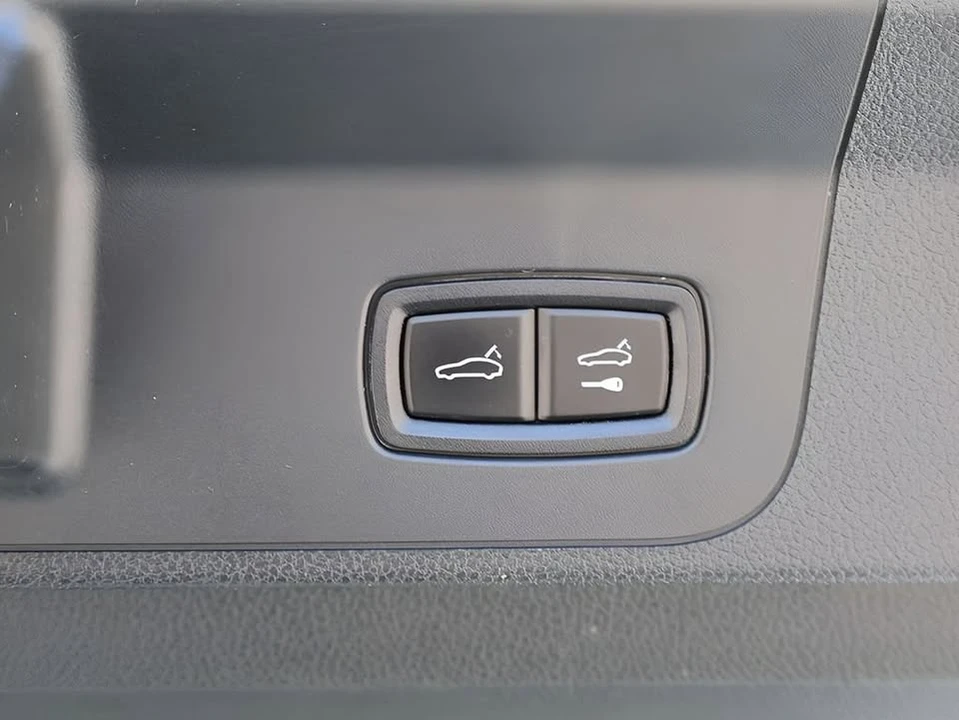 2020 Porsche 971 Panamera - Image 18 of 20