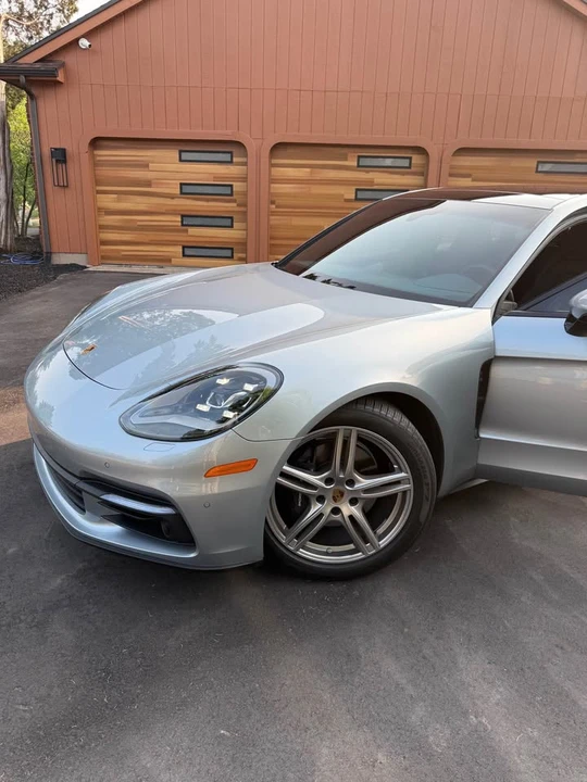 2020 Porsche 971 Panamera - Image 19 of 20