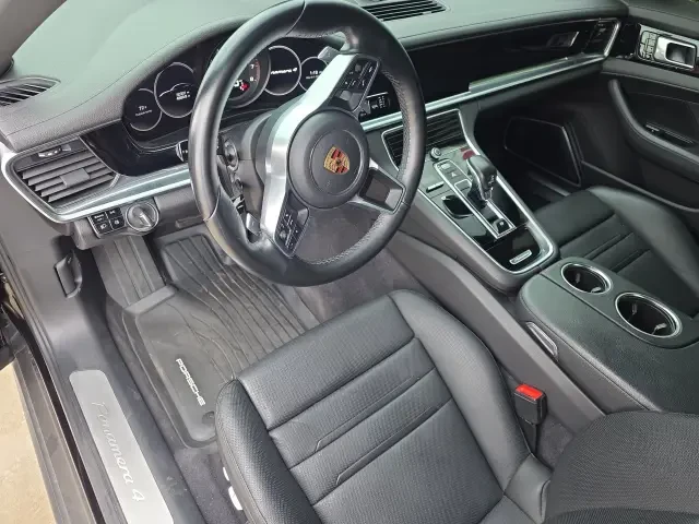 2020 Porsche 971 Panamera - Image 4 of 6
