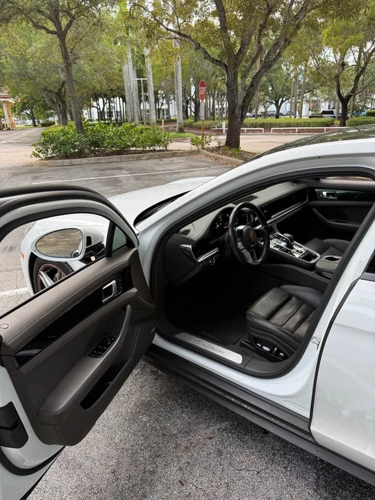 2020 Porsche 971 Panamera - Image 12 of 20