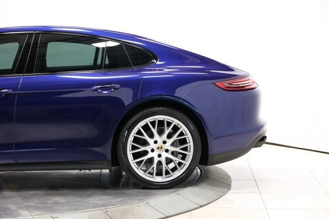 2020 Porsche 971 Panamera - Image 10 of 31
