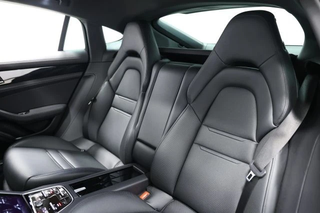 2020 Porsche 971 Panamera - Image 3 of 31