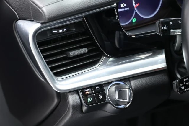 2020 Porsche 971 Panamera - Image 23 of 31
