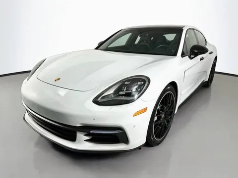 2020 Porsche Panamera 4