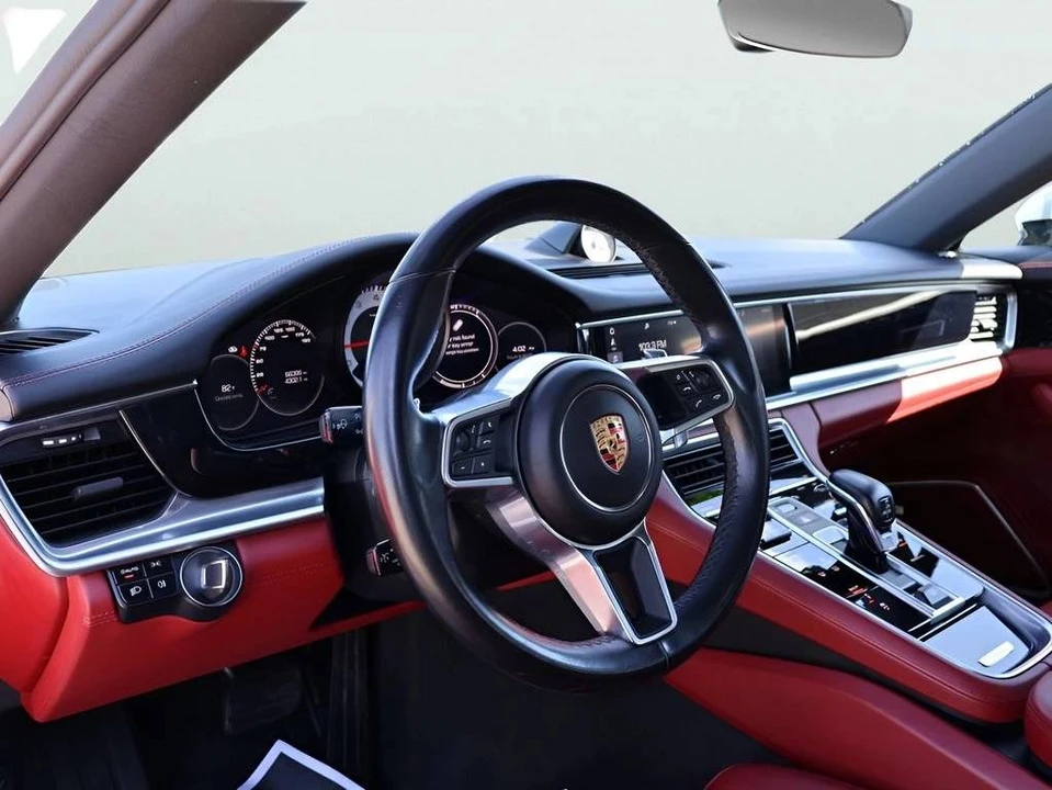 2020 Porsche 971 Panamera - Image 4 of 5