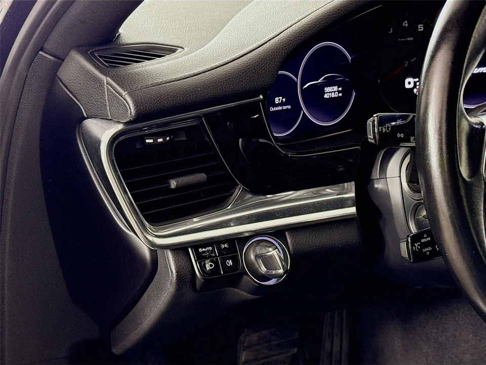 2020 Porsche 971 Panamera - Image 7 of 14