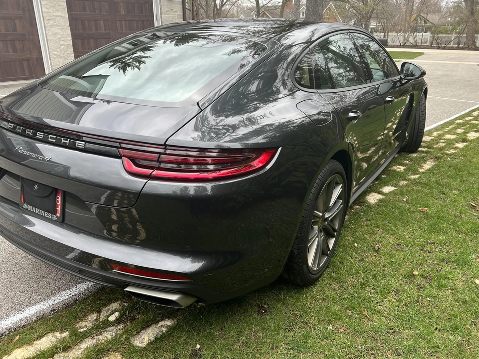 2020 Porsche 971 Panamera - Image 29 of 31