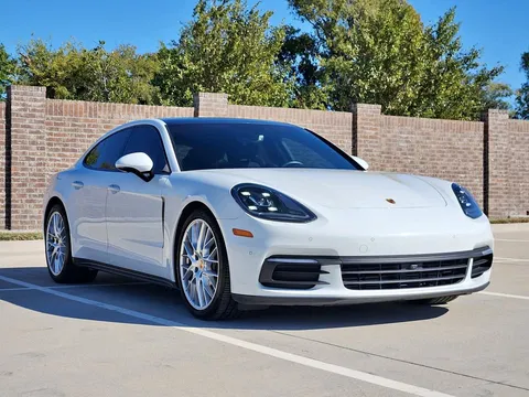 2020 Porsche Panamera 4