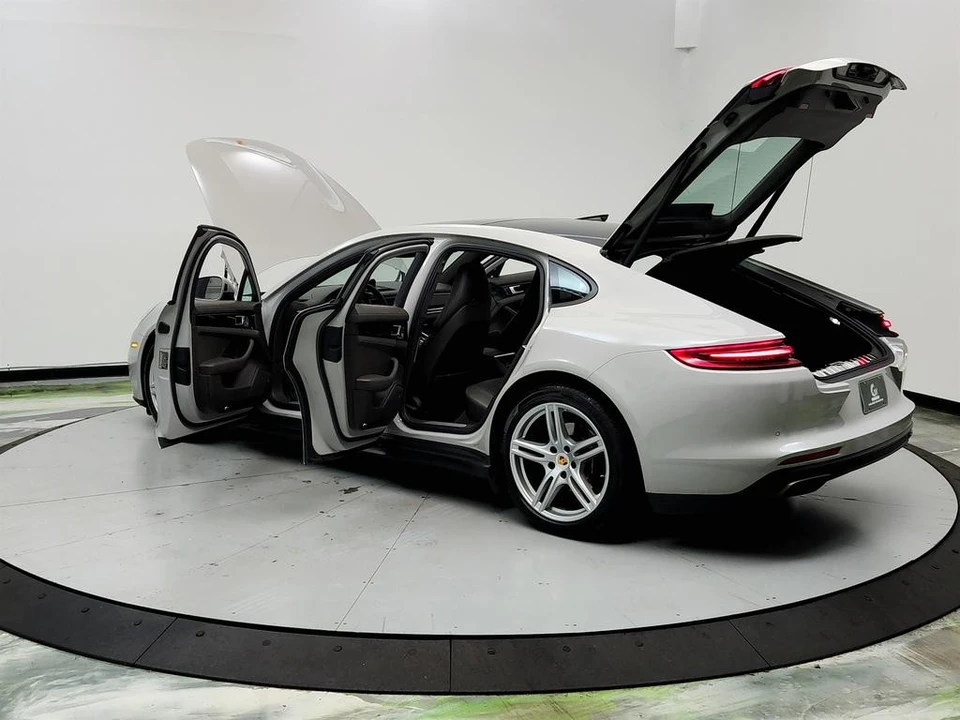 2020 Porsche 971 Panamera - Image 12 of 21