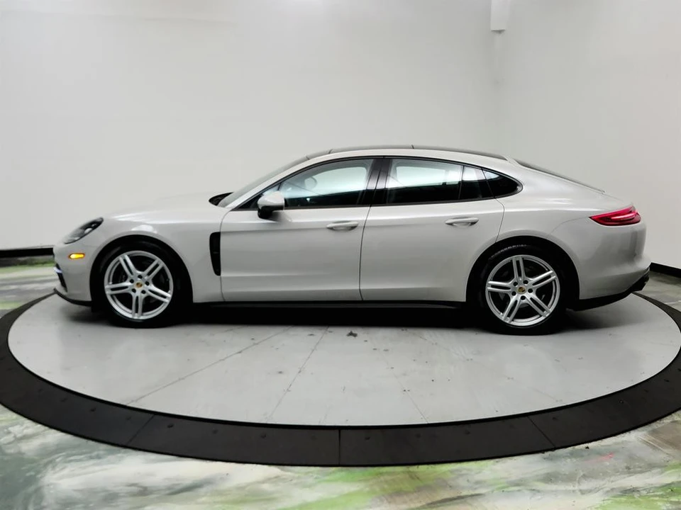 2020 Porsche 971 Panamera - Image 8 of 21