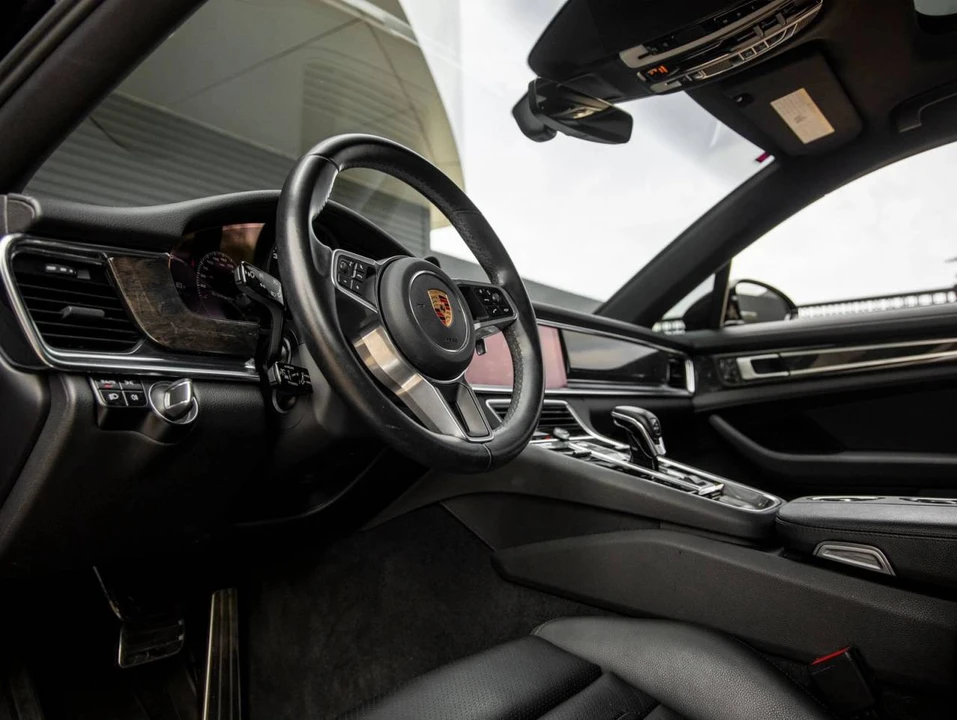 2020 Porsche 971 Panamera 4S - Image 4 of 5