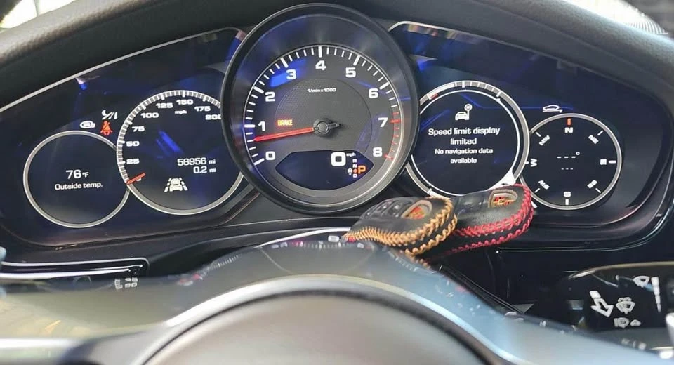2020 Porsche 971 Panamera 4S - Image 18 of 18