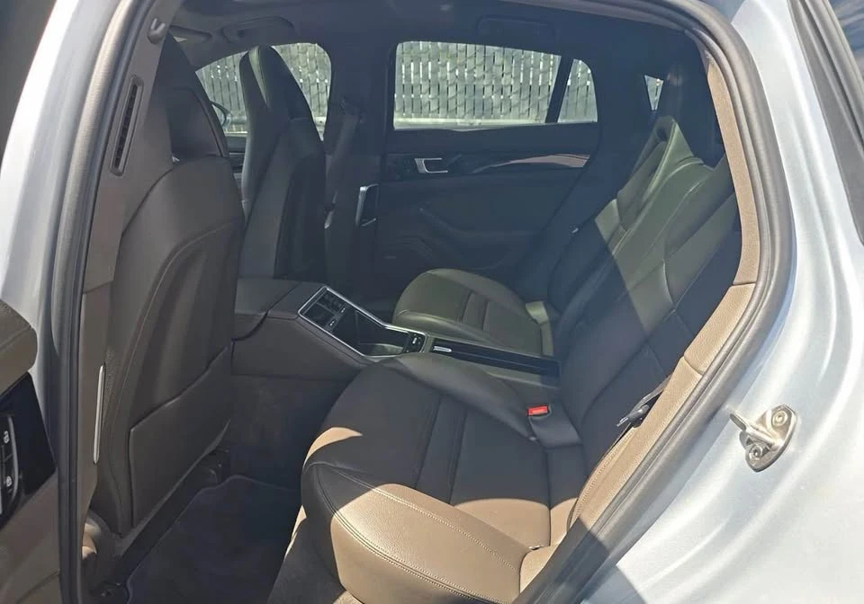 2020 Porsche 971 Panamera 4S - Image 13 of 18