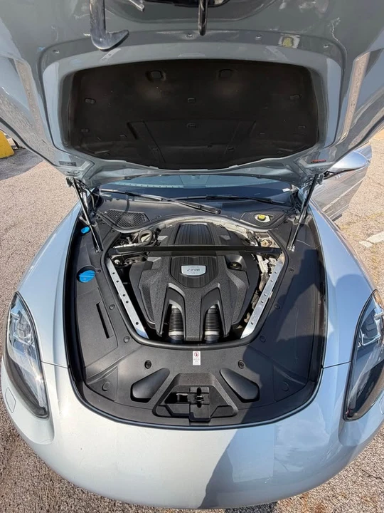 2020 Porsche 971 Panamera 4S - Image 9 of 12