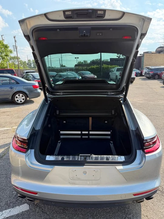 2020 Porsche 971 Panamera 4S - Image 5 of 12