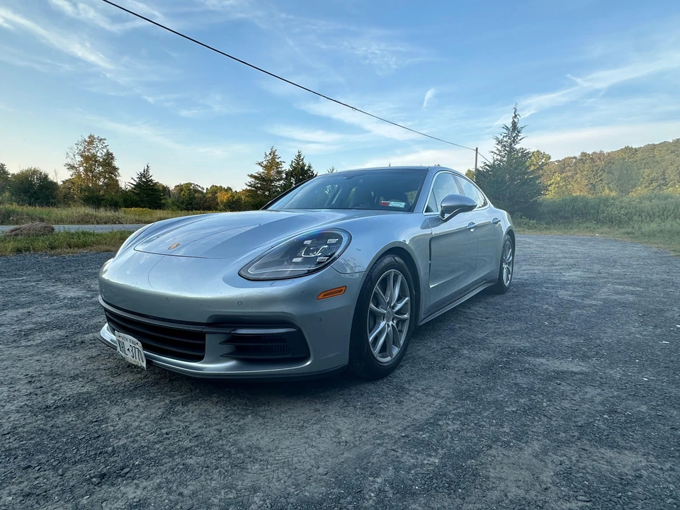 2020 Porsche 970 Panamera 4S - Image 7 of 31