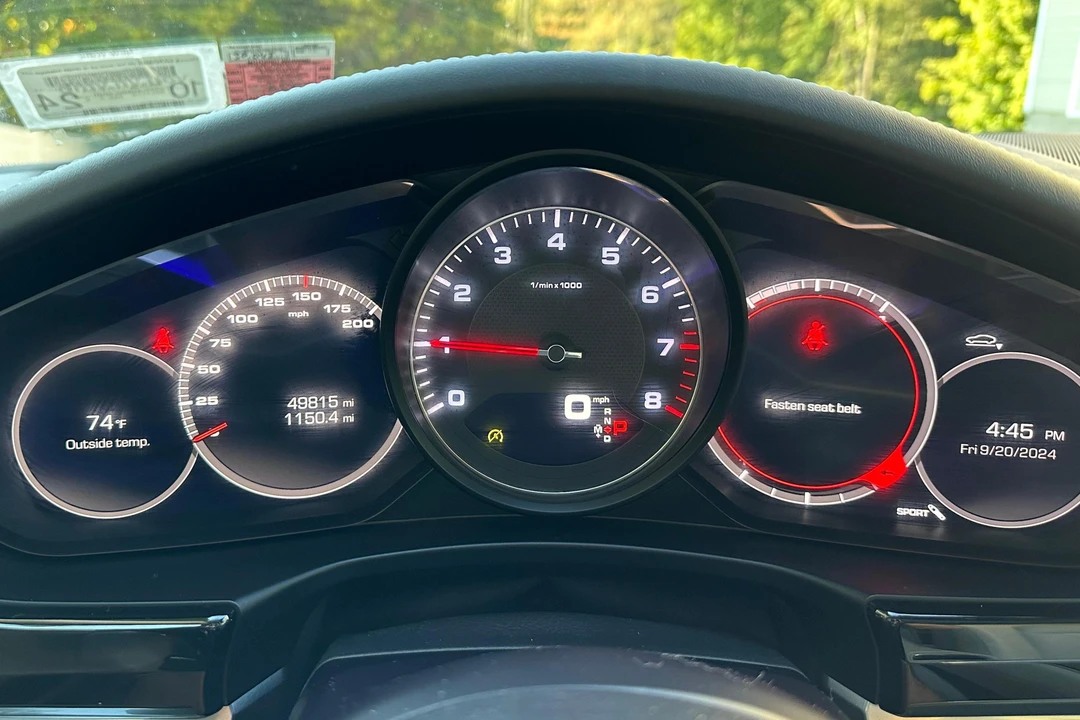 2020 Porsche 970 Panamera 4S - Image 27 of 31