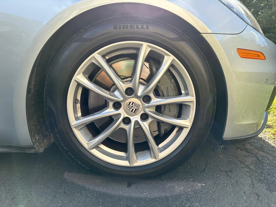 2020 Porsche 970 Panamera 4S - Image 22 of 31