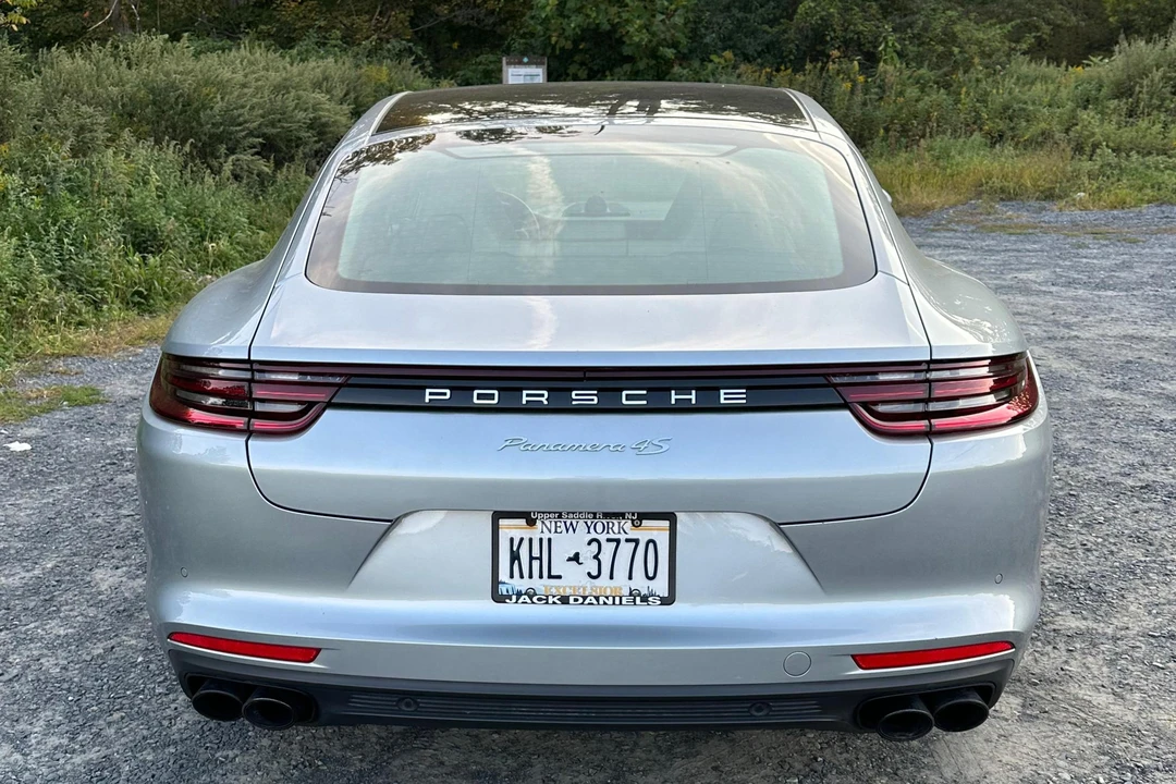 2020 Porsche 970 Panamera 4S - Image 5 of 31