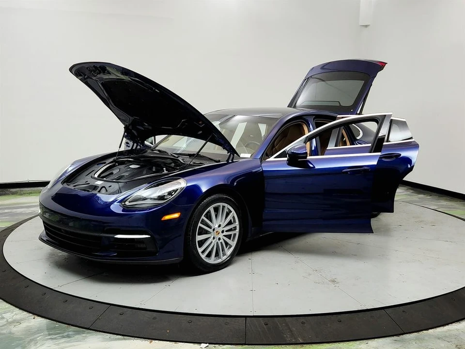 2020 Porsche 971 Panamera 4S - Image 9 of 12