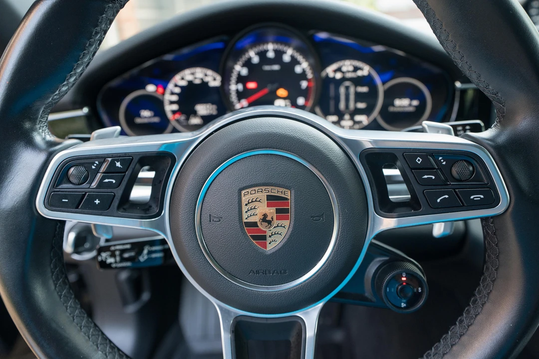 2020 Porsche 971 Panamera S - Image 29 of 31
