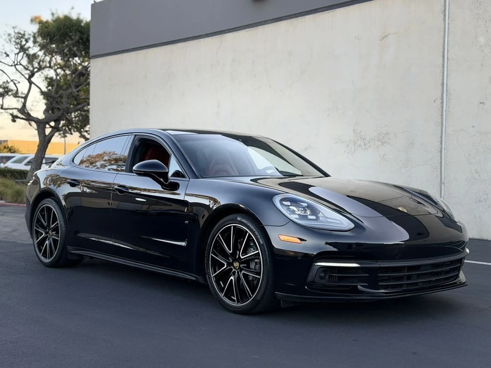 2020 Porsche 970 Panamera 4S - Image 9 of 21
