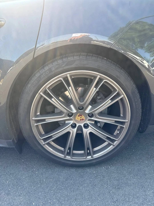 2020 Porsche 971 Panamera 4S - Image 5 of 5