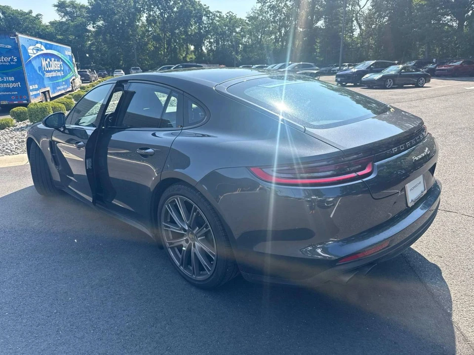 2020 Porsche 971 Panamera 4S - Image 4 of 5