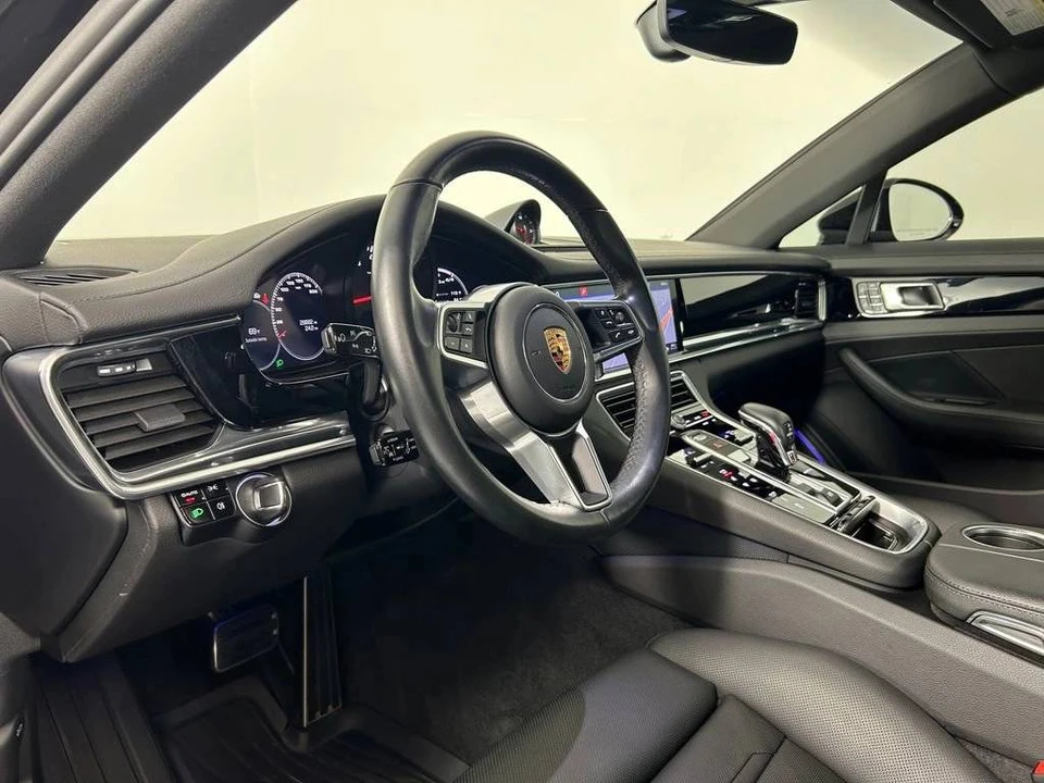 2020 Porsche 971 Panamera 4S - Image 4 of 5