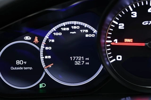 2020 Porsche 971 Panamera GTS - Image 28 of 31