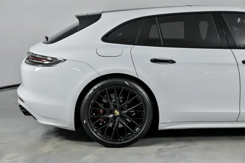 2020 Porsche 971 Panamera GTS - Image 13 of 21