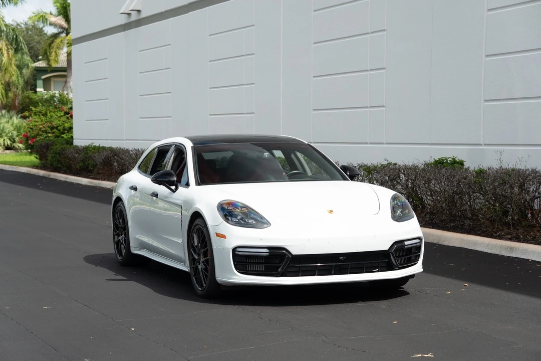 2020 Porsche 971 Panamera GTS - Image 9 of 12