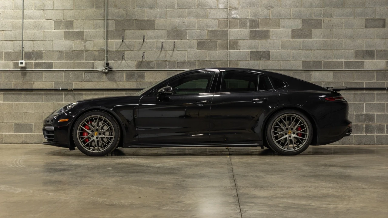 2020 Porsche 971 Panamera GTS - Image 4 of 21