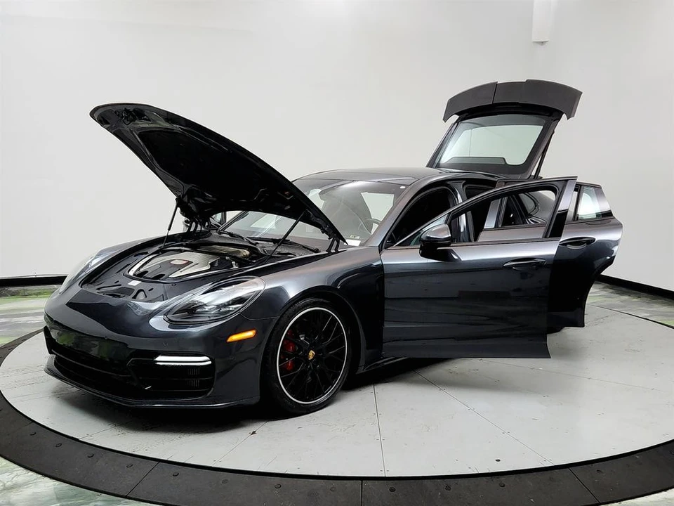2020 Porsche 971 Panamera GTS - Image 9 of 12