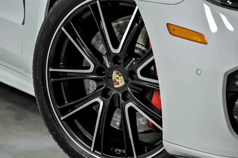 2020 Porsche 971 Panamera GTS - Image 4 of 12