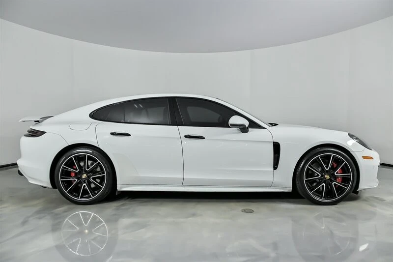 2020 Porsche 971 Panamera GTS - Image 13 of 31