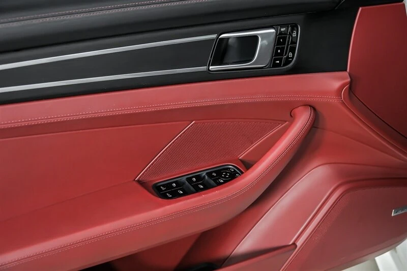 2020 Porsche 971 Panamera GTS - Image 18 of 21