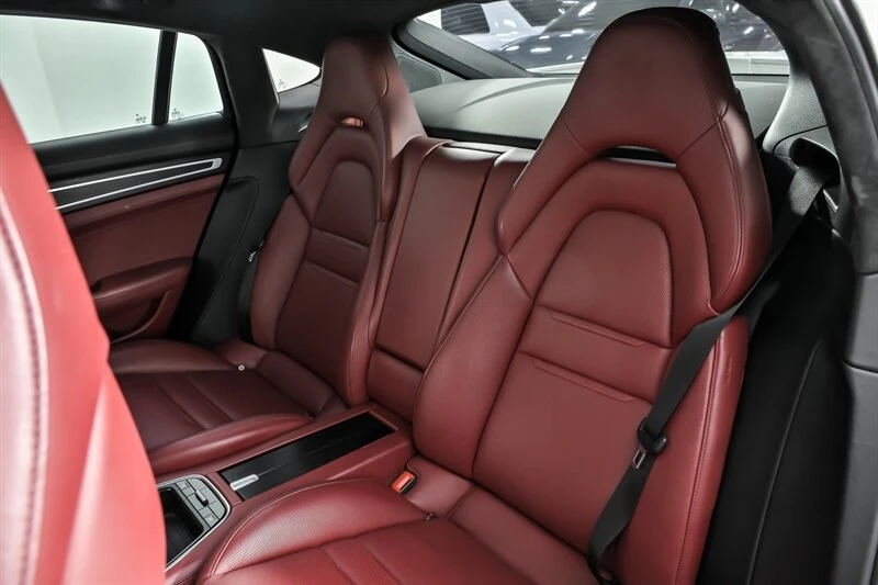 2020 Porsche 971 Panamera GTS - Image 24 of 31