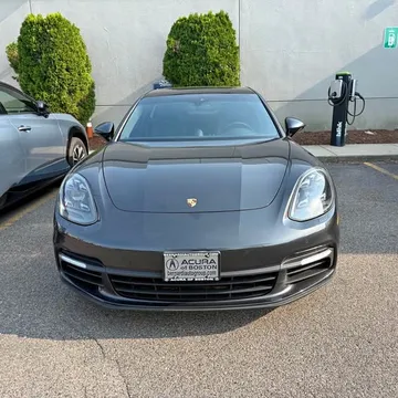 2020 Porsche Panamera