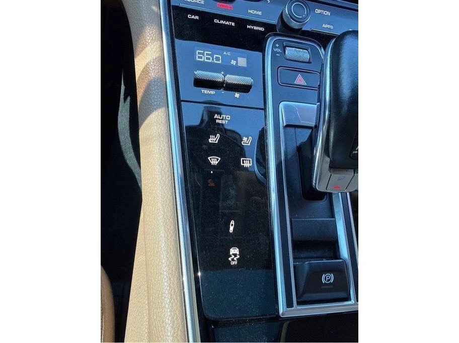 2020 Porsche 971 Panamera - Image 16 of 20