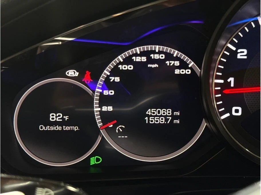 2020 Porsche 971 Panamera - Image 16 of 20