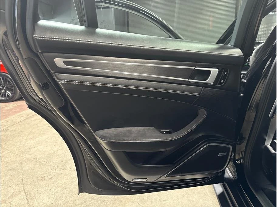 2020 Porsche 971 Panamera - Image 13 of 20