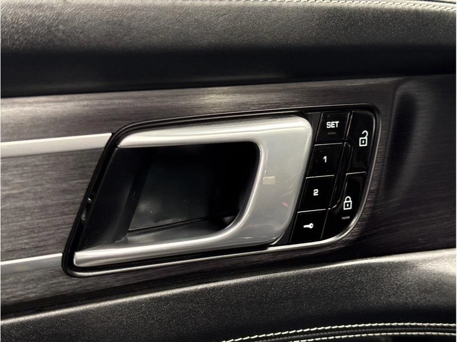 2020 Porsche 971 Panamera - Image 14 of 20